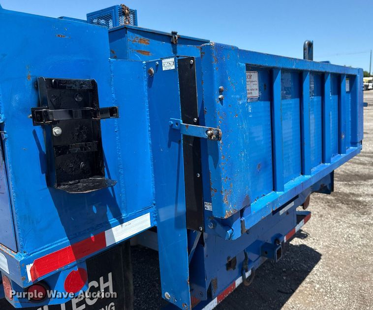 image for item EG5936 2014 Ford F450 Super Duty  Crew Cab utility / service truck