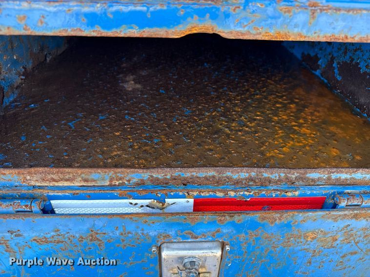 image for item EG5936 2014 Ford F450 Super Duty  Crew Cab utility / service truck