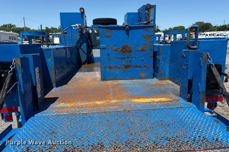 image for item EG5936 2014 Ford F450 Super Duty  Crew Cab utility / service truck