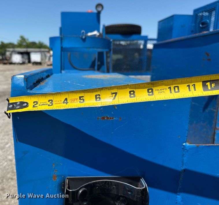 image for item EG5936 2014 Ford F450 Super Duty  Crew Cab utility / service truck