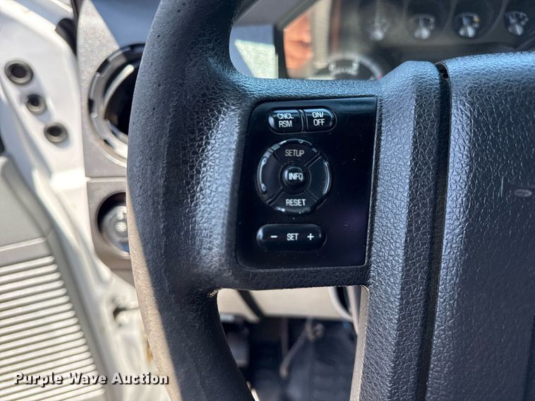 image for item EG5936 2014 Ford F450 Super Duty  Crew Cab utility / service truck