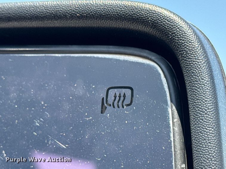 image for item EG5936 2014 Ford F450 Super Duty  Crew Cab utility / service truck