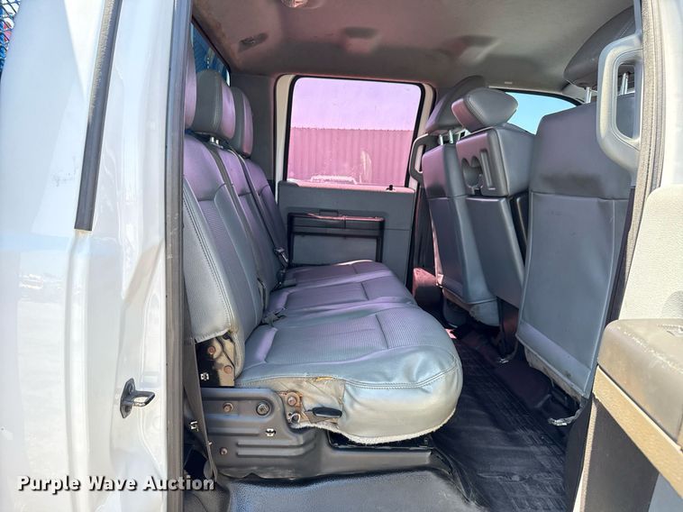 image for item EG5936 2014 Ford F450 Super Duty  Crew Cab utility / service truck