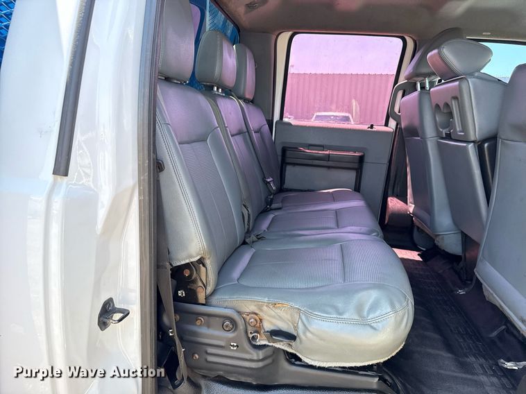 image for item EG5936 2014 Ford F450 Super Duty  Crew Cab utility / service truck