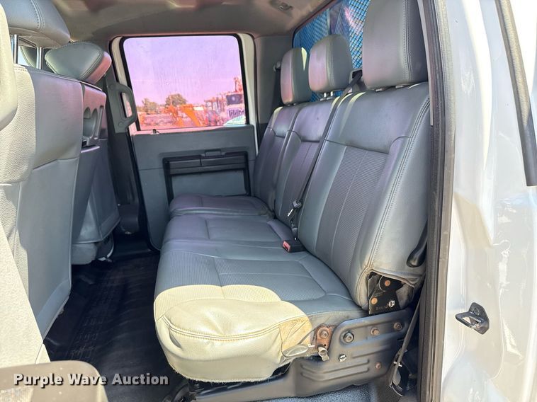 image for item EG5936 2014 Ford F450 Super Duty  Crew Cab utility / service truck