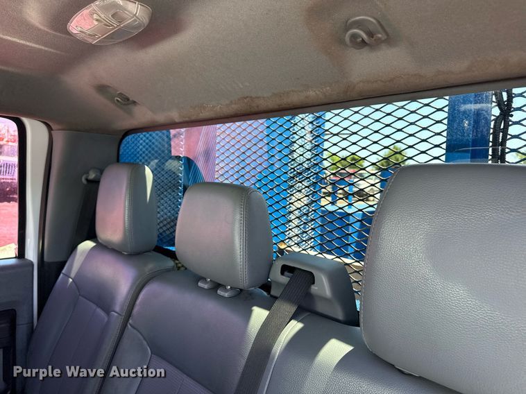 image for item EG5936 2014 Ford F450 Super Duty  Crew Cab utility / service truck