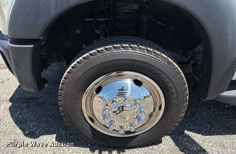 image for item EG5936 2014 Ford F450 Super Duty  Crew Cab utility / service truck