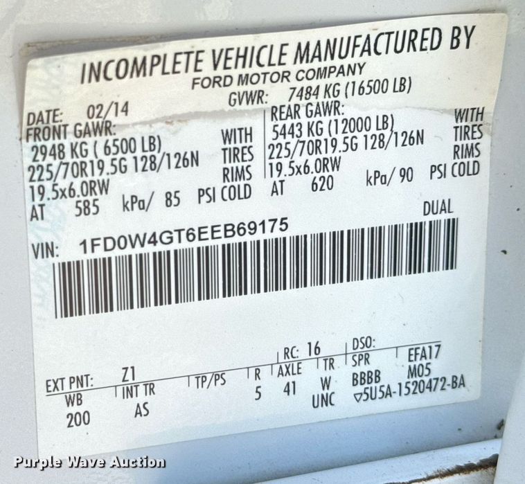 image for item EG5936 2014 Ford F450 Super Duty  Crew Cab utility / service truck