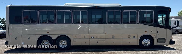 image for item EG5938 2009 Blue Bird Coachworks coach bus