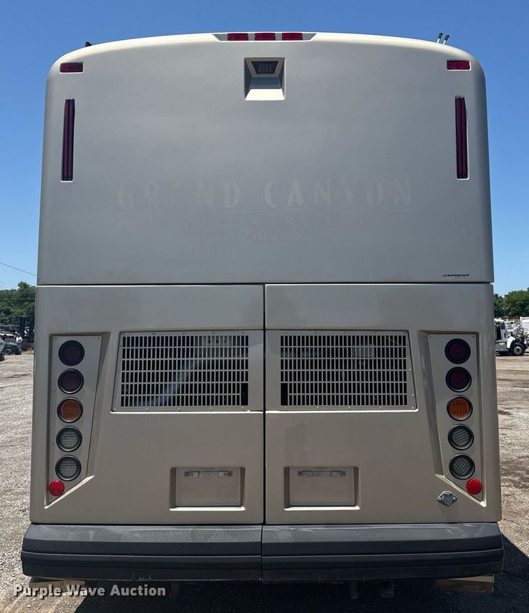 image for item EG5938 2009 Blue Bird Coachworks coach bus