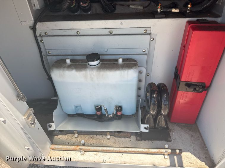 image for item EG5938 2009 Blue Bird Coachworks coach bus