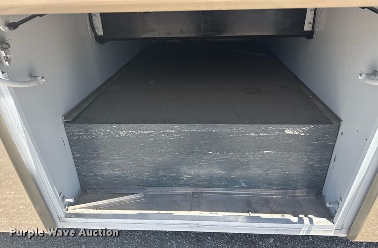 image for item EG5938 2009 Blue Bird Coachworks coach bus