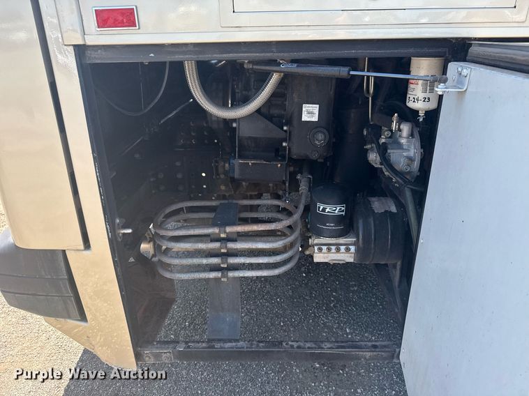 image for item EG5938 2009 Blue Bird Coachworks coach bus