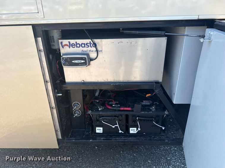 image for item EG5938 2009 Blue Bird Coachworks coach bus