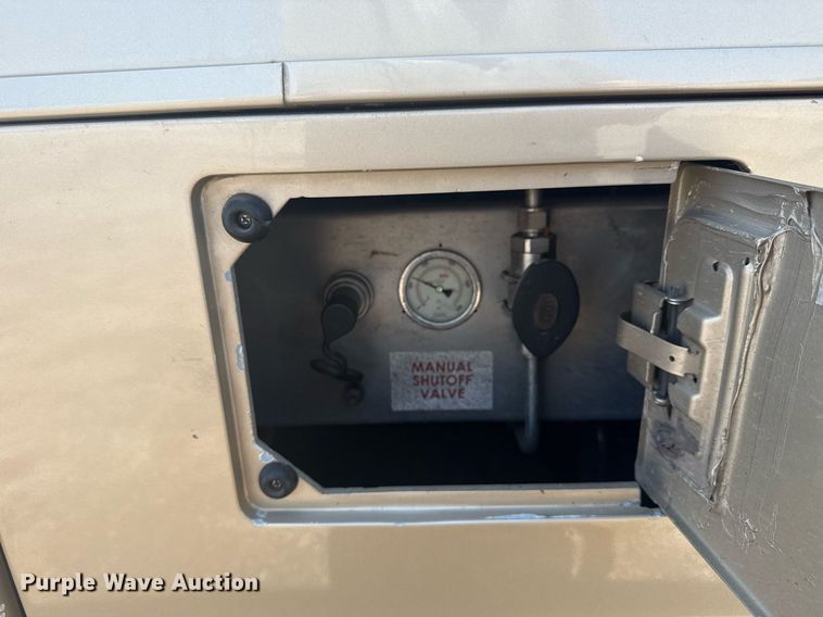 image for item EG5938 2009 Blue Bird Coachworks coach bus