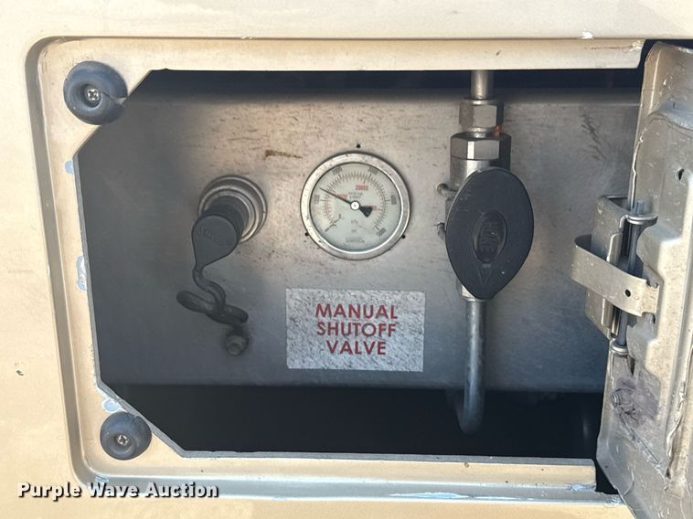 image for item EG5938 2009 Blue Bird Coachworks coach bus