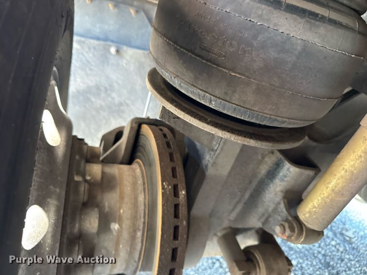 image for item EG5938 2009 Blue Bird Coachworks coach bus