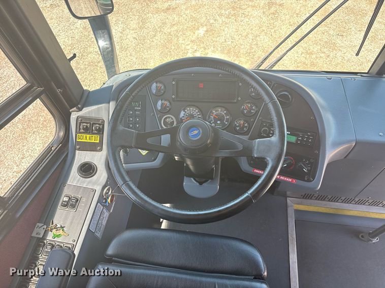 image for item EG5938 2009 Blue Bird Coachworks coach bus