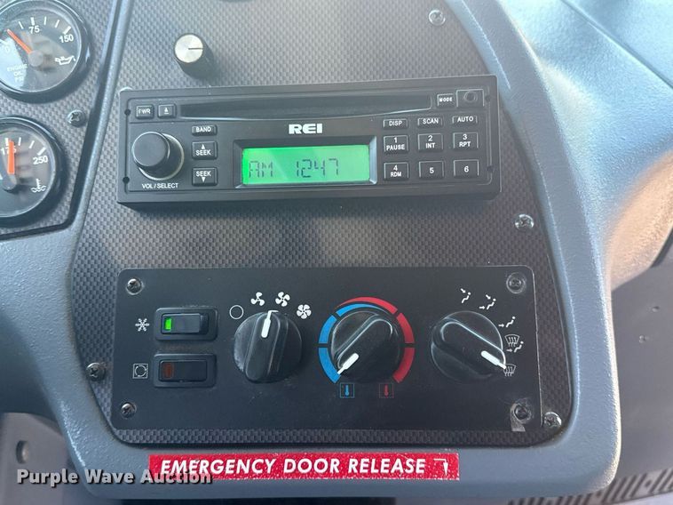 image for item EG5938 2009 Blue Bird Coachworks coach bus