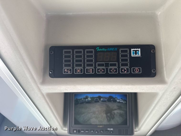 image for item EG5938 2009 Blue Bird Coachworks coach bus