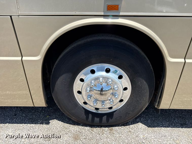 image for item EG5938 2009 Blue Bird Coachworks coach bus