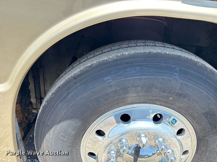 image for item EG5938 2009 Blue Bird Coachworks coach bus