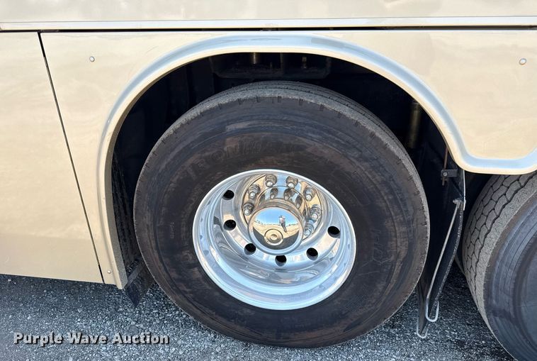 image for item EG5938 2009 Blue Bird Coachworks coach bus