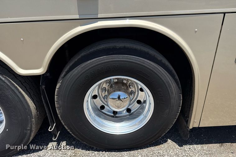 image for item EG5938 2009 Blue Bird Coachworks coach bus