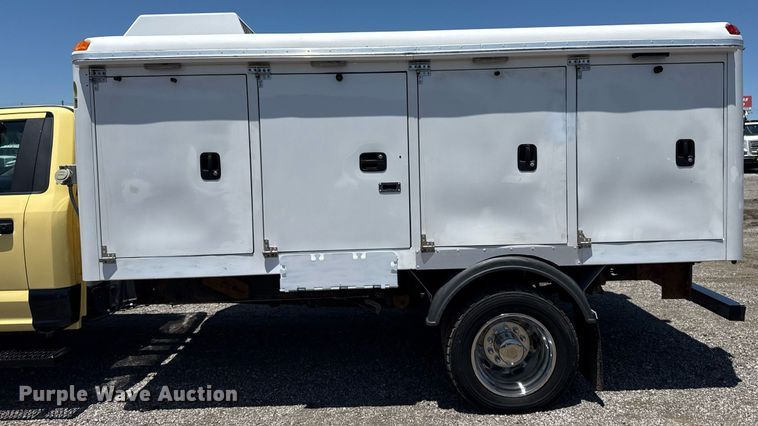 image for item EG5940 2019 Ford F550 Super Duty refrigerated truck