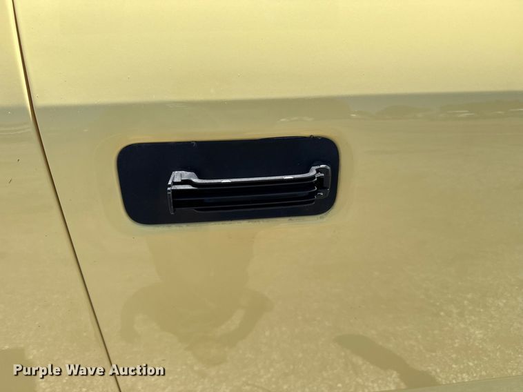 image for item EG5940 2019 Ford F550 Super Duty refrigerated truck