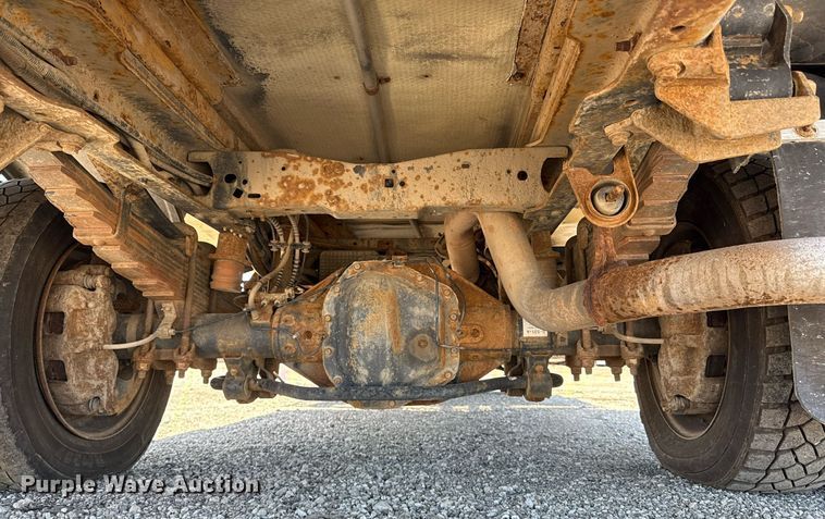 image for item EG5940 2019 Ford F550 Super Duty refrigerated truck