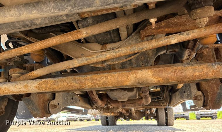 image for item EG5940 2019 Ford F550 Super Duty refrigerated truck