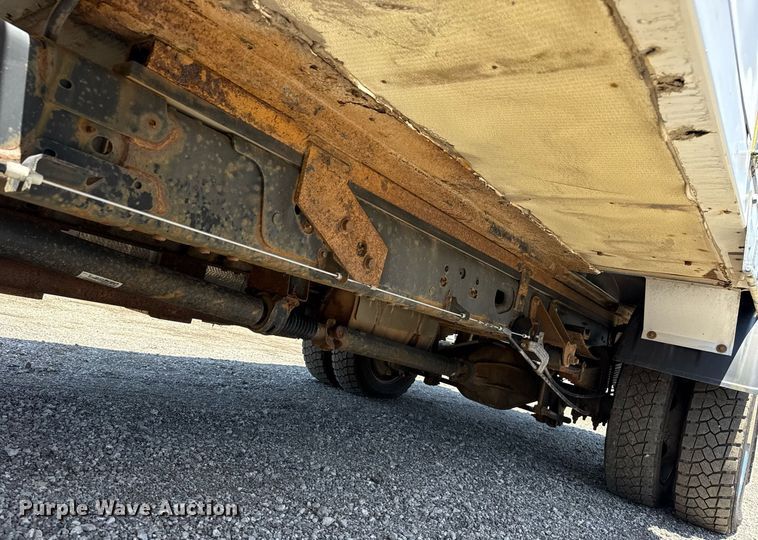 image for item EG5940 2019 Ford F550 Super Duty refrigerated truck