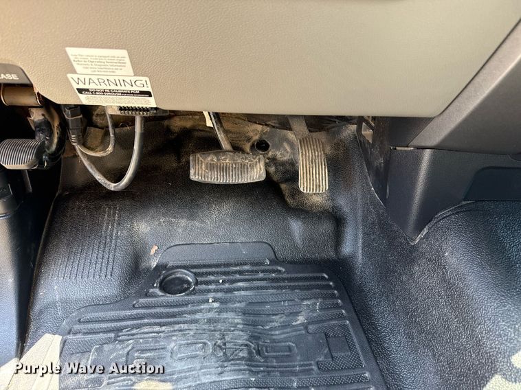 image for item EG5940 2019 Ford F550 Super Duty refrigerated truck