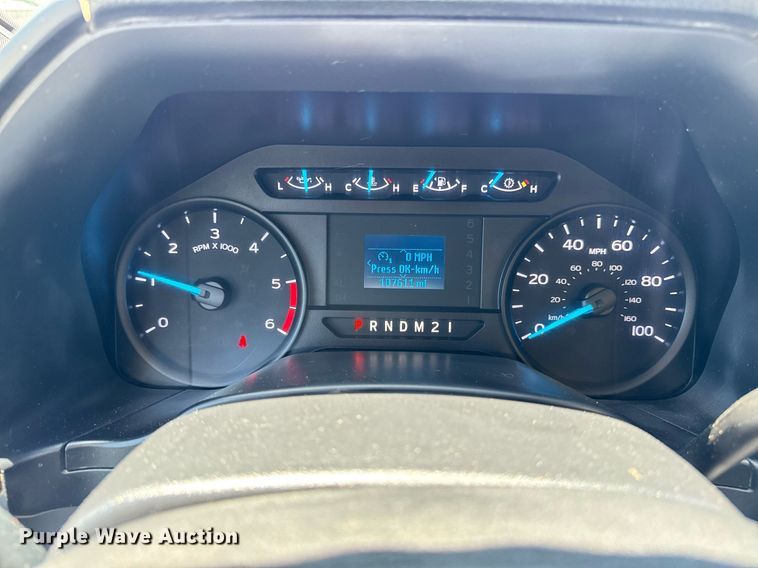 image for item EG5940 2019 Ford F550 Super Duty refrigerated truck