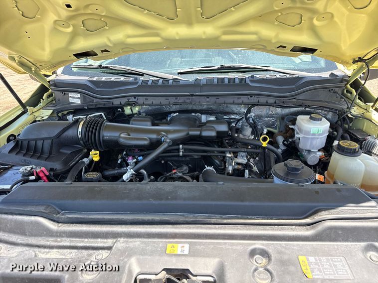 image for item EG5940 2019 Ford F550 Super Duty refrigerated truck