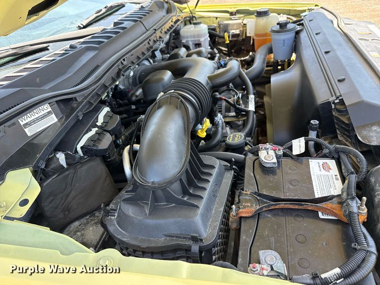 image for item EG5940 2019 Ford F550 Super Duty refrigerated truck