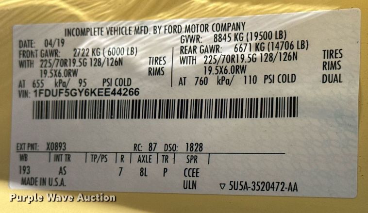 image for item EG5940 2019 Ford F550 Super Duty refrigerated truck