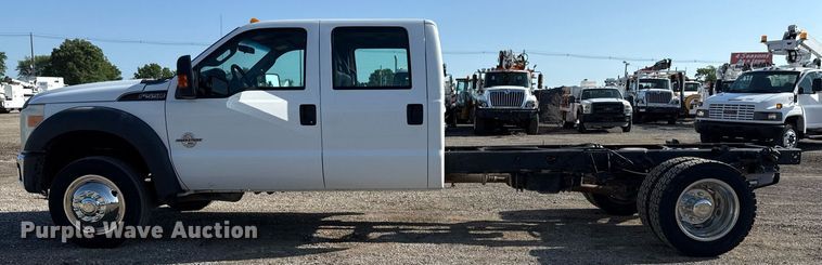 image for item EG5944 2013 Ford F550 Super Duty Crew Cab truck cab and chassis