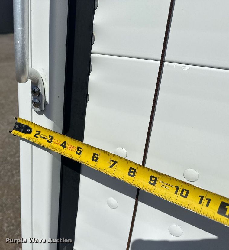 image for item EG5947 2015 Ford delivery truck