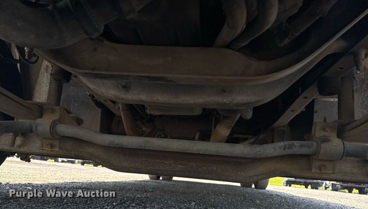 image for item EG5947 2015 Ford delivery truck