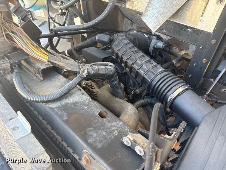 image for item EG5947 2015 Ford delivery truck