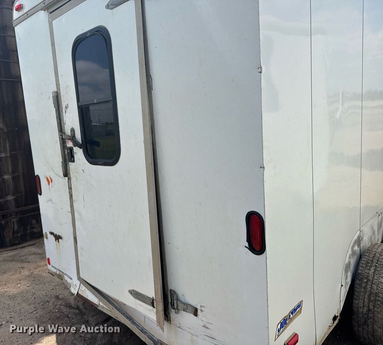 image for item EG6616 2009 Pace 17ZUP14209X064330 enclosed cargo trailer