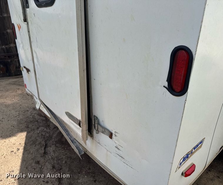 image for item EG6616 2009 Pace 17ZUP14209X064330 enclosed cargo trailer