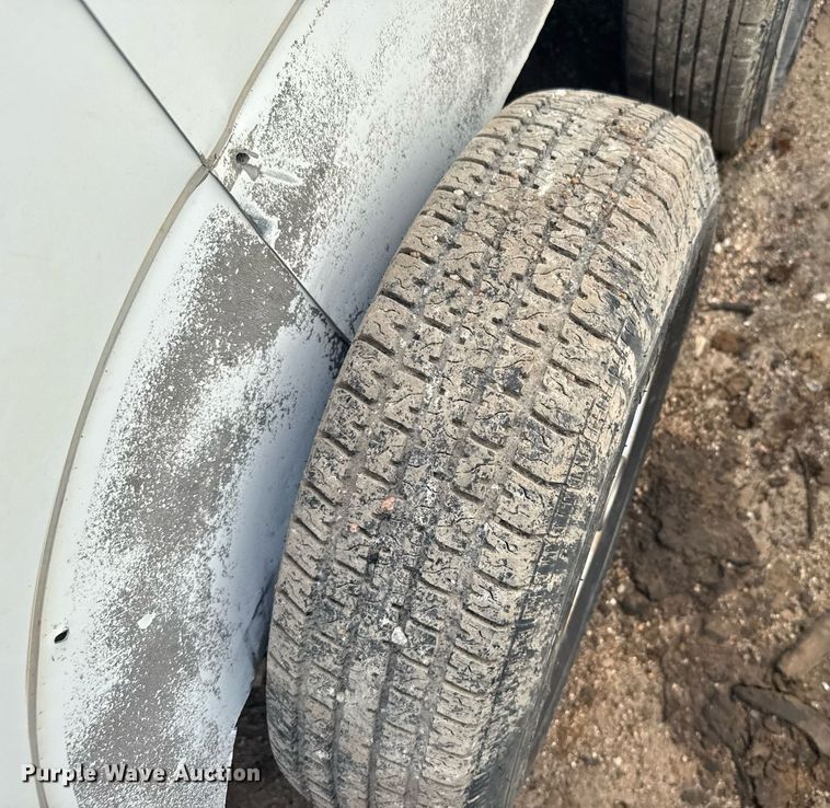 image for item EG6616 2009 Pace 17ZUP14209X064330 enclosed cargo trailer