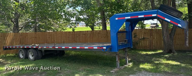 image for item EG6652 1998 Shop built flatbed trailer