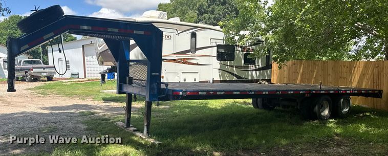 image for item EG6652 1998 Shop built flatbed trailer