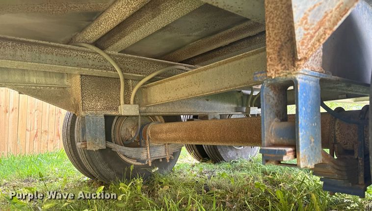 image for item EG6652 1998 Shop built flatbed trailer