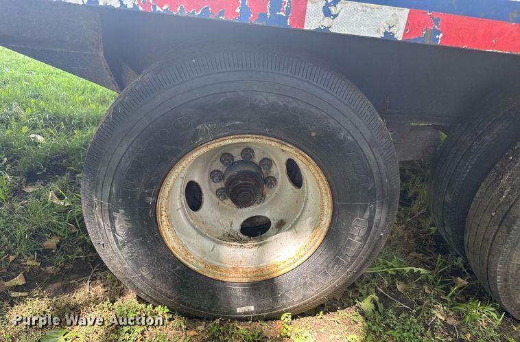 image for item EG6652 1998 Shop built flatbed trailer