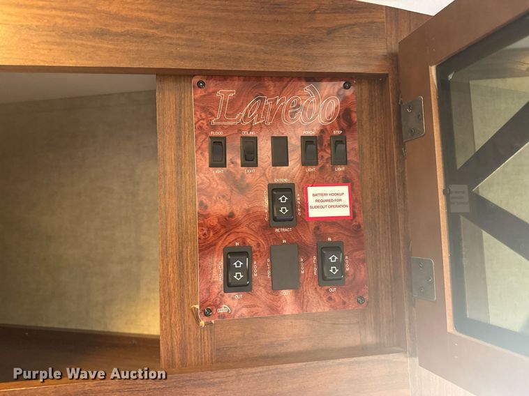 image for item EG6653 2014 Keystone  Laredo camper